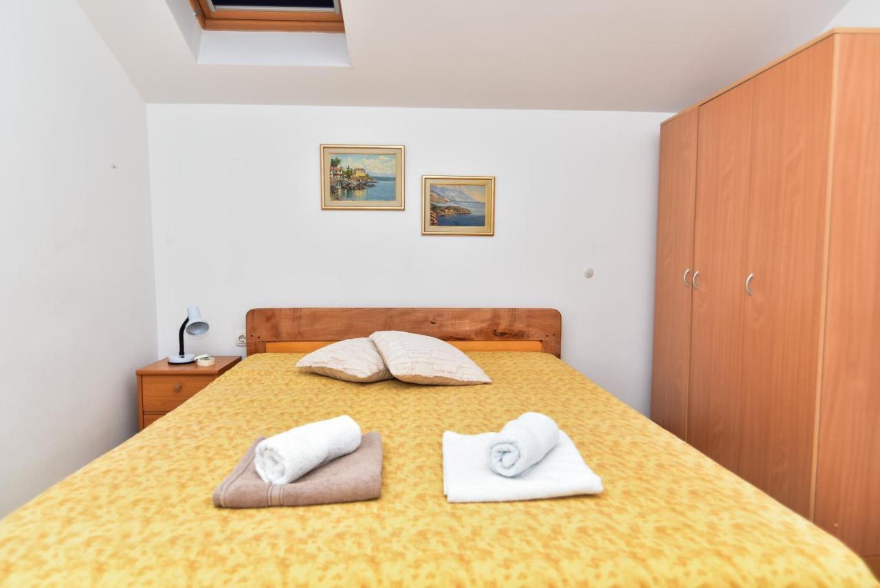 Nena Apartment Sukosan Bagian luar foto