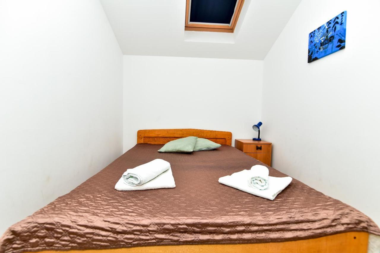 Nena Apartment Sukosan Bagian luar foto