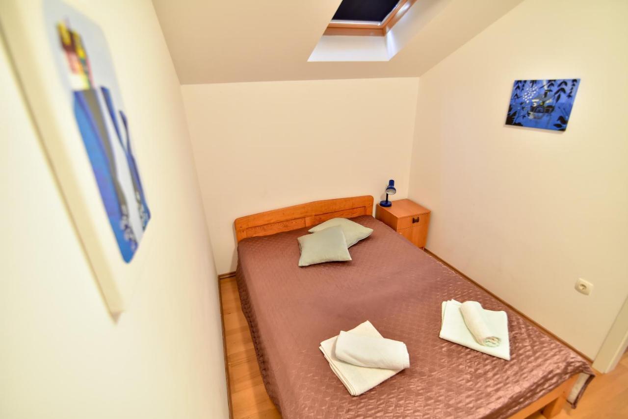Nena Apartment Sukosan Bagian luar foto