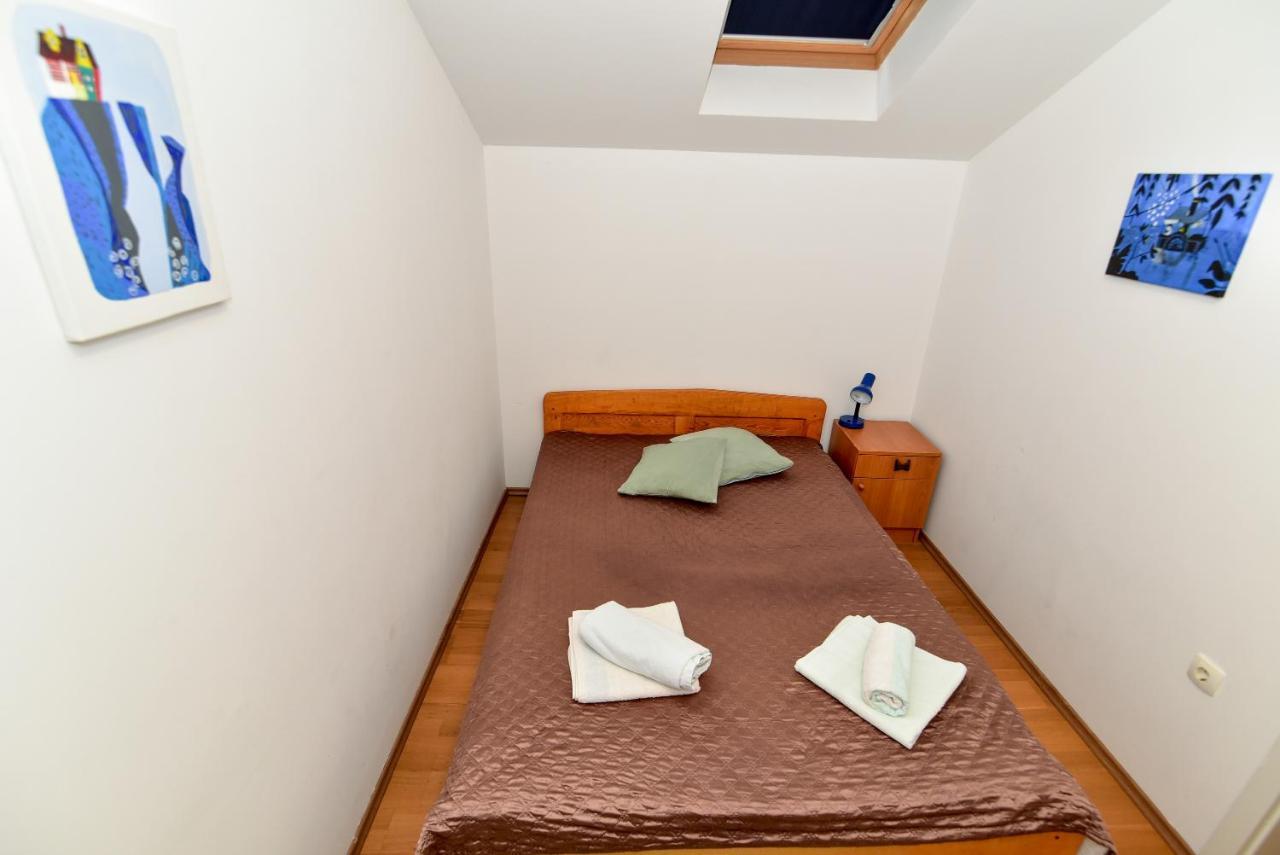 Nena Apartment Sukosan Bagian luar foto